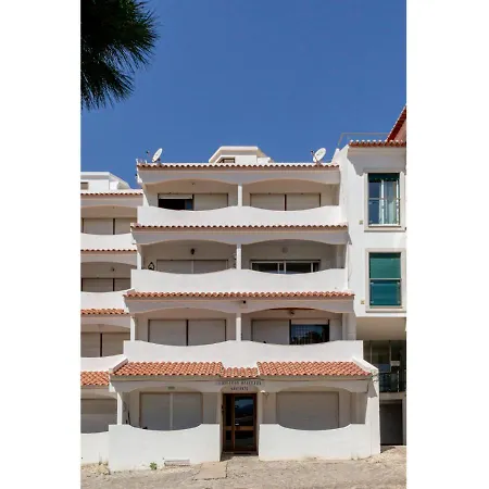 Joivy Adorable Flat With Balcony شقة